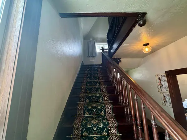 622 J, Crescent City, CA 95531