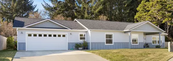 feature image of How to Maximize Your Home Sale in Crescent City’s Market