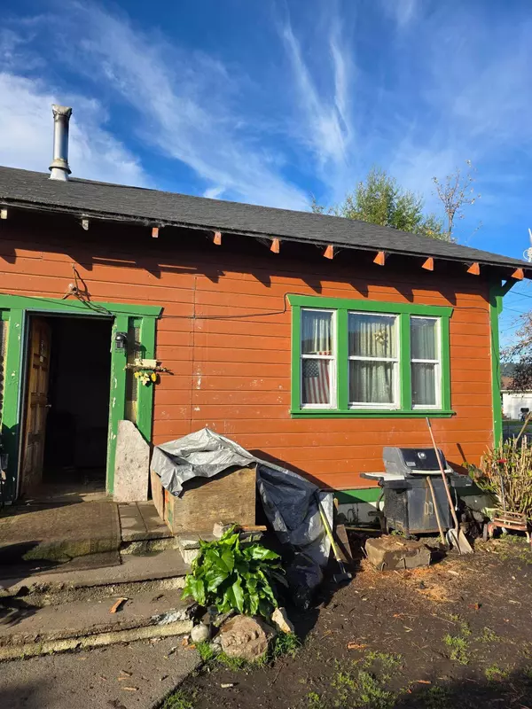 140 Brookings, Crescent City, CA 95531