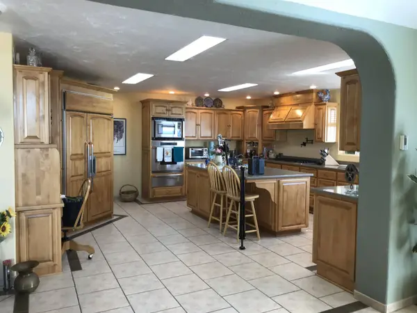 16825 N Highway 101, Smith River, CA 95567
