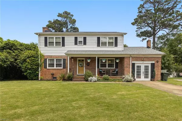 17 Tukaway CT, Newport News, VA 23601