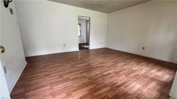 2274 Dale ST, Chesapeake, VA 23323