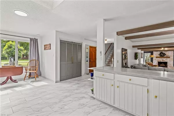 129 Winsome Haven DR, Seaford, VA 23696