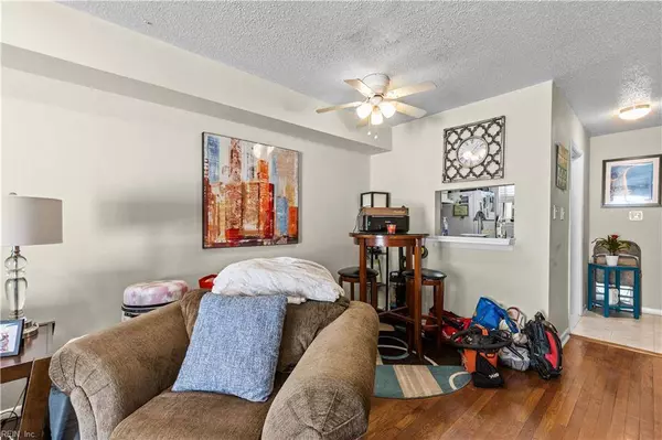 1268 Little Bay AVE #12, Norfolk, VA 23503