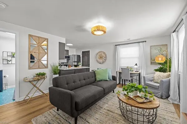 117 Tappan AVE, Hampton, VA 23664