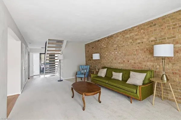 6492 Duquesne PL, Virginia Beach, VA 23464