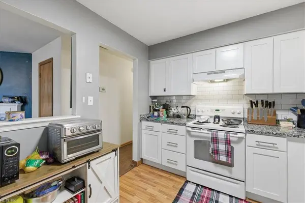 387 Pear Ridge CIR, Newport News, VA 23602