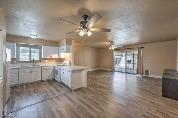 4437 Isabella AVE, Las Vegas, NV 89110