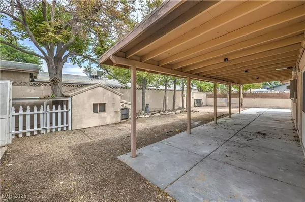 4437 Isabella AVE, Las Vegas, NV 89110