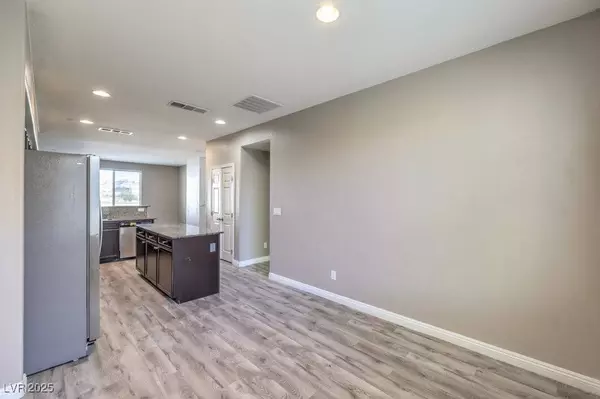 4516 Townwall ST, Las Vegas, NV 89115