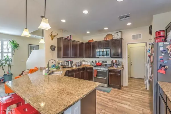 3737 Via Gaetano, Henderson, NV 89052