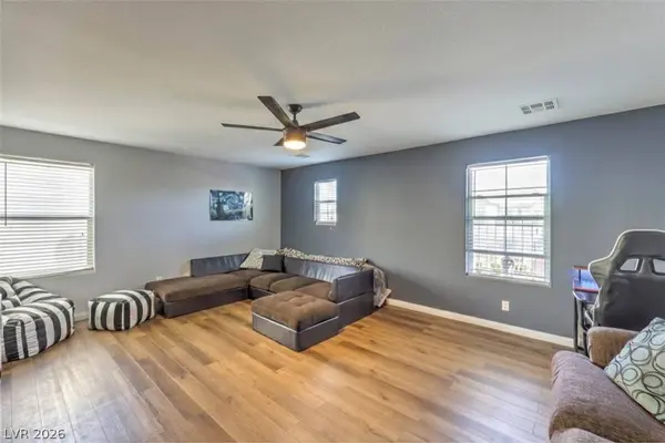 6041 Copper Lakes ST, North Las Vegas, NV 89031
