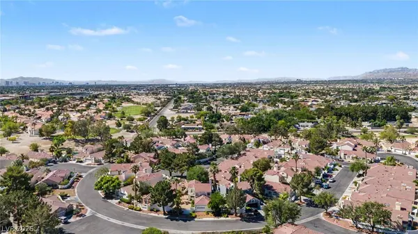5264 Crooked Valley DR, Las Vegas, NV 89149