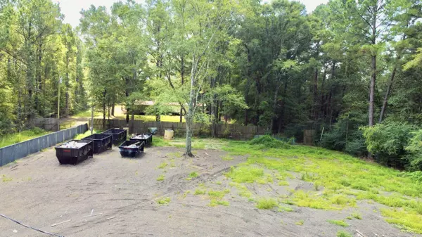 67 lott town Rd., Hattiesburg, MS 39403