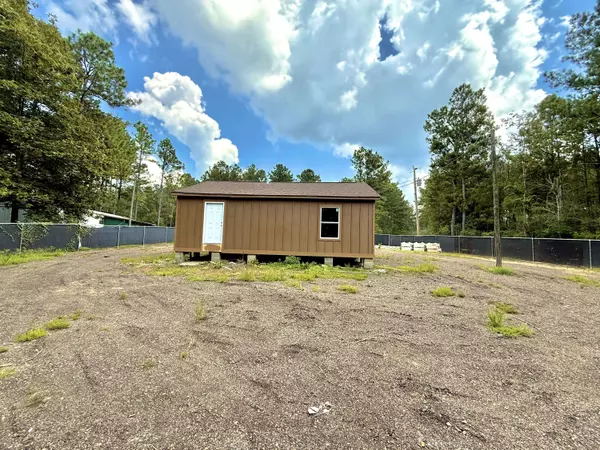 67 lott town Rd., Hattiesburg, MS 39403