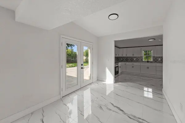 1602 S TANNER RD, Orlando, FL 32833