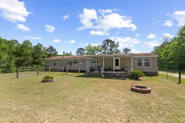 2856 Alabama 10, Clio, AL 36017