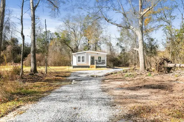 5704 County Road 49, Slocomb, AL 36375