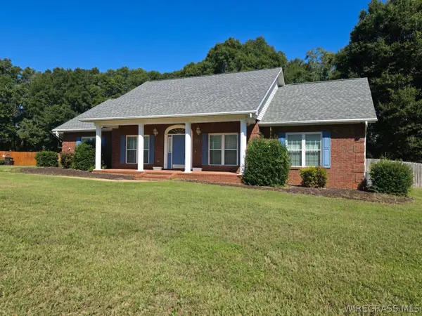 896 Oak Lake DR, Enterprise, AL 36330