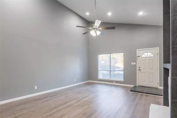 727 Sceptre Circle, Garland, TX 75043