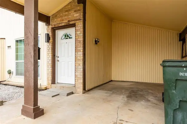 705 Valiant Circle, Garland, TX 75043
