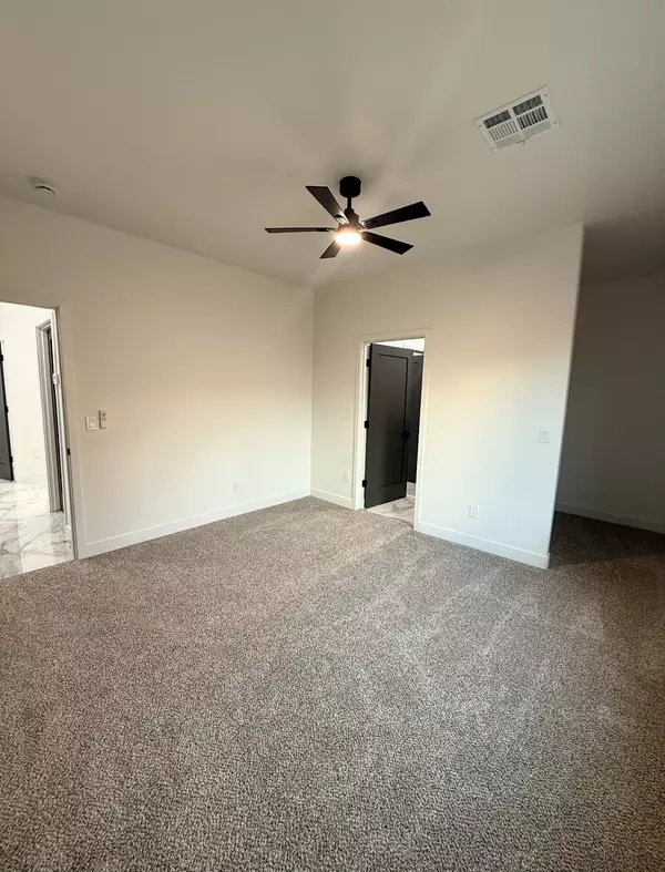 Arizona City, AZ 85123-6055,11752 W Benito Dr