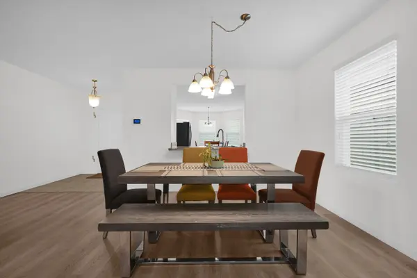 ✨ Vive cómodo en 3467 Julius Estates Blvd, Winter Haven.

Casa familiar 3H/2B, sala comedor integrados, lavandería interior y lote con espacio para tus reuniones.

Contacta a Alberto en abertol@axenrealty.com o al 407-577-5607 para visita privada.
https://anebertol.com/d8r6qpk6 #WinterHaven