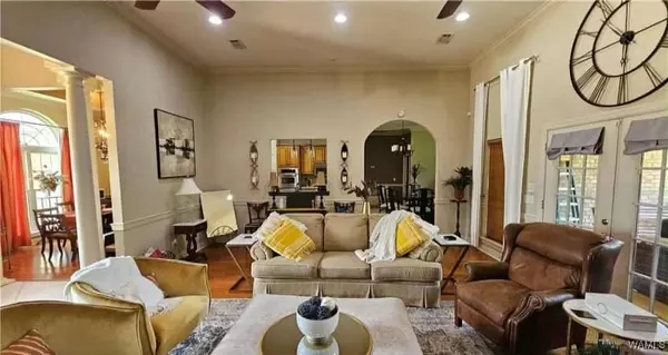 404 E LAFAYETTE ST, Marion, AL 35756