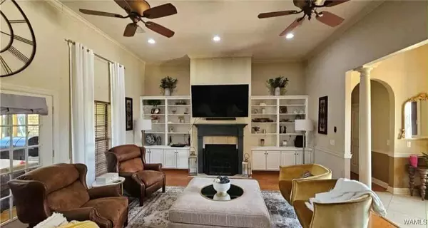 404 E LAFAYETTE ST, Marion, AL 35756