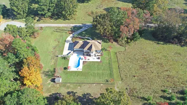 1223 Fishing Pl, Summerton, SC 29148