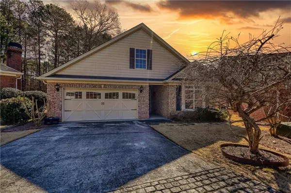 10110 Malcolm CT, Covington, GA 30014