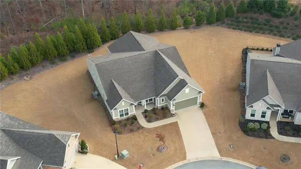 1011 Slip PATH, Greensboro, GA 30642