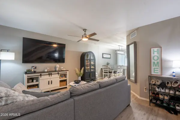 860 N MCQUEEN Road #1082, Chandler, AZ 85225