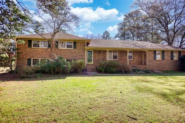 5190 Paul CIR