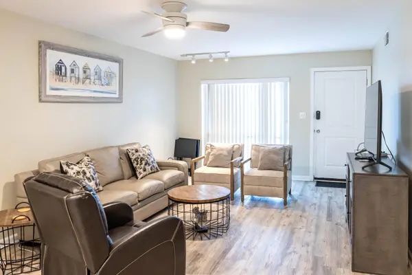667 Nautilus CT #105, Fort Walton Beach, FL 32548
