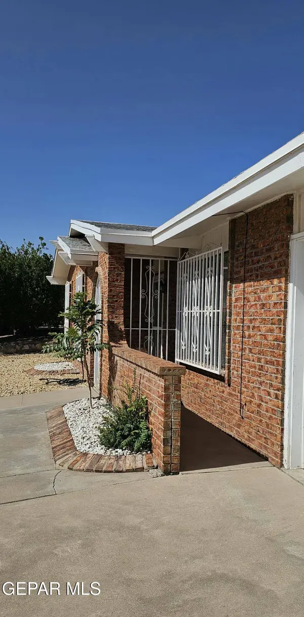 10421 BYZANTIUM LN, El Paso, TX 79924