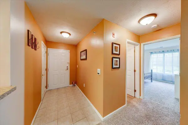 4925 Opal Ridge LN #104, Indianapolis, IN 46237