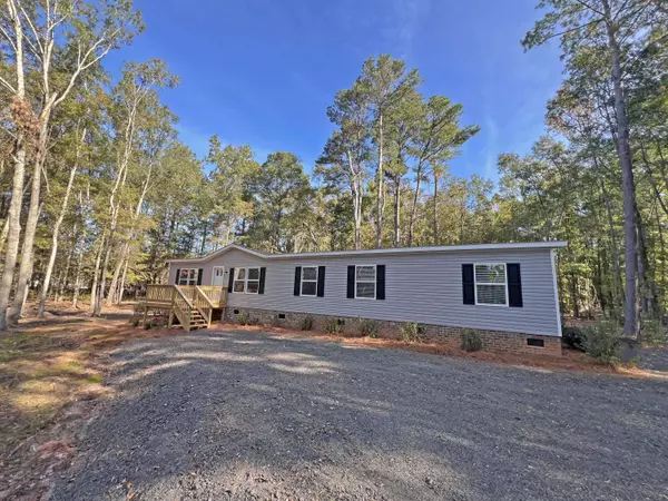 1207 Edmonds WAY Way, Summerton, SC 29148