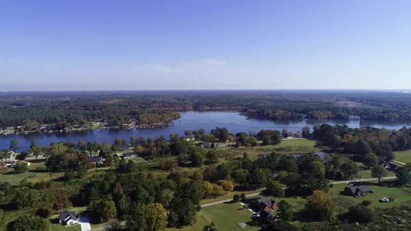 1223 Fishing Pl, Summerton, SC 29148