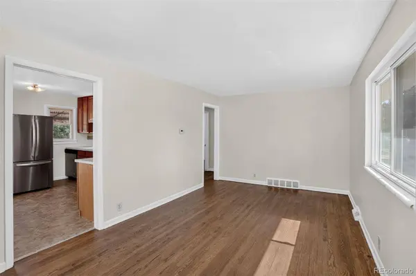 805 Kingston ST, Aurora, CO 80010