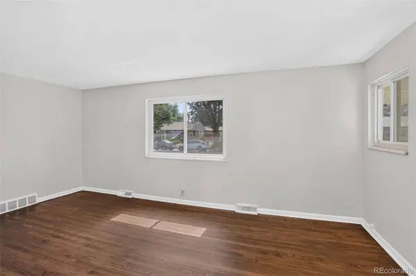 805 Kingston ST, Aurora, CO 80010