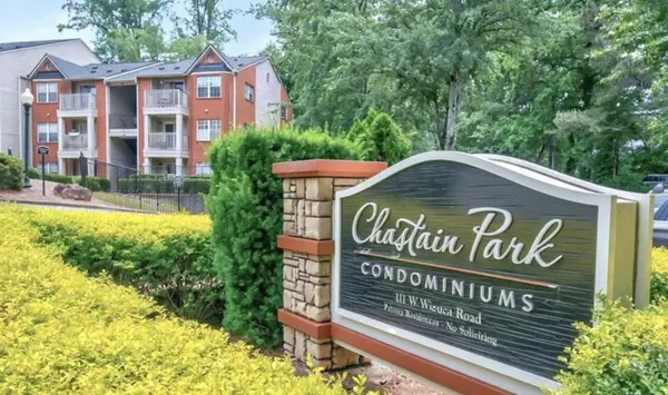 2043 Chastain Park Ct NE, Atlanta, GA 30342-3235