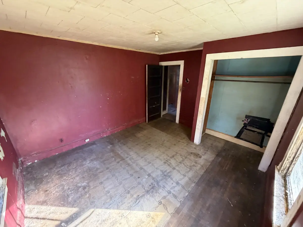 3370 Rocky Rd, Lenoir, NC 28645-8550