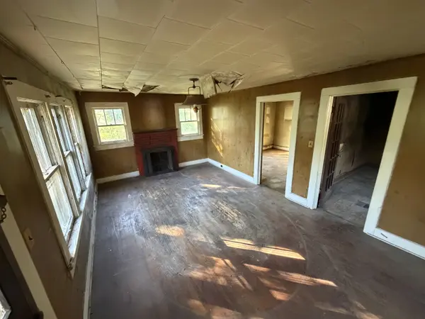 3370 Rocky Rd, Lenoir, NC 28645-8550