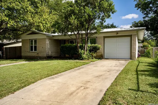 158 Sullivan, San Antonio, TX 78213