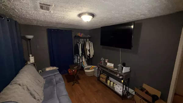 Lawrenceville, GA 30046,999 Honeysuckle Ave