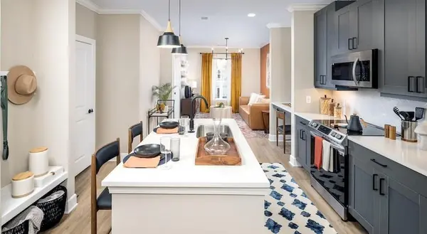 5672 Peachtree Pkwy, Peachtree Corners, GA 30092-1134