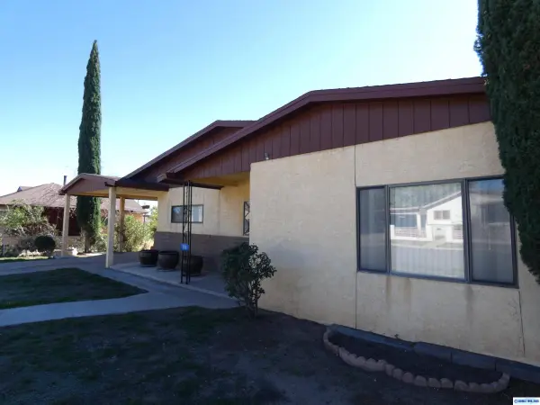 206 C ST, Hurley, NM 88043