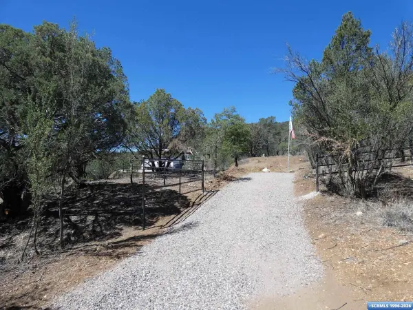 129 Enchanted TRL, Pinos Altos, NM 88061