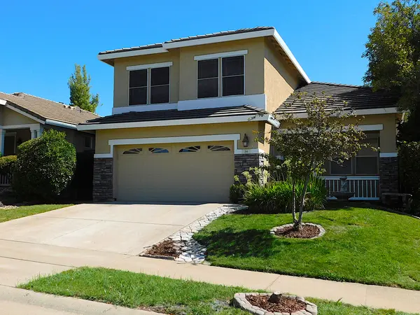 34 Treecrest Ct, Roseville, CA 95678-5975